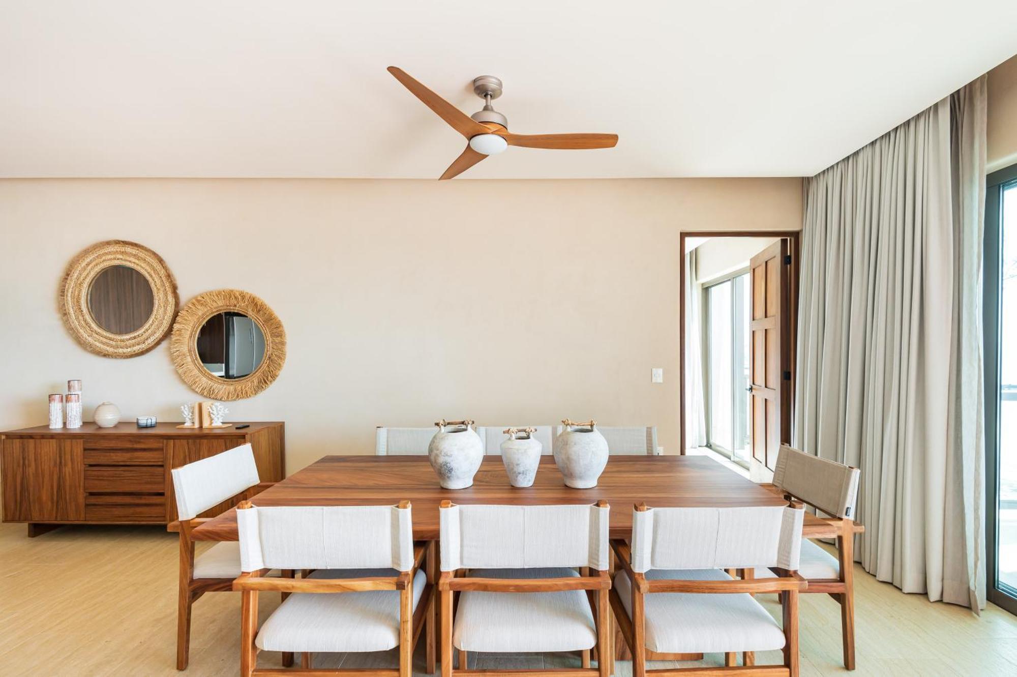 Artila Condos, Isla Mujeres