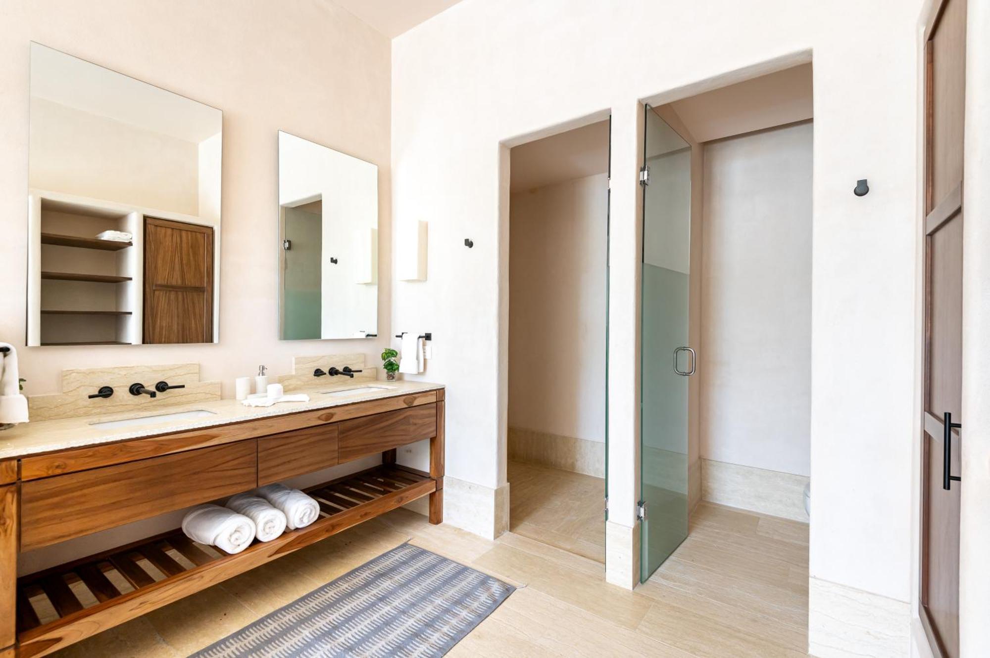Artila Condos, Apartamento *