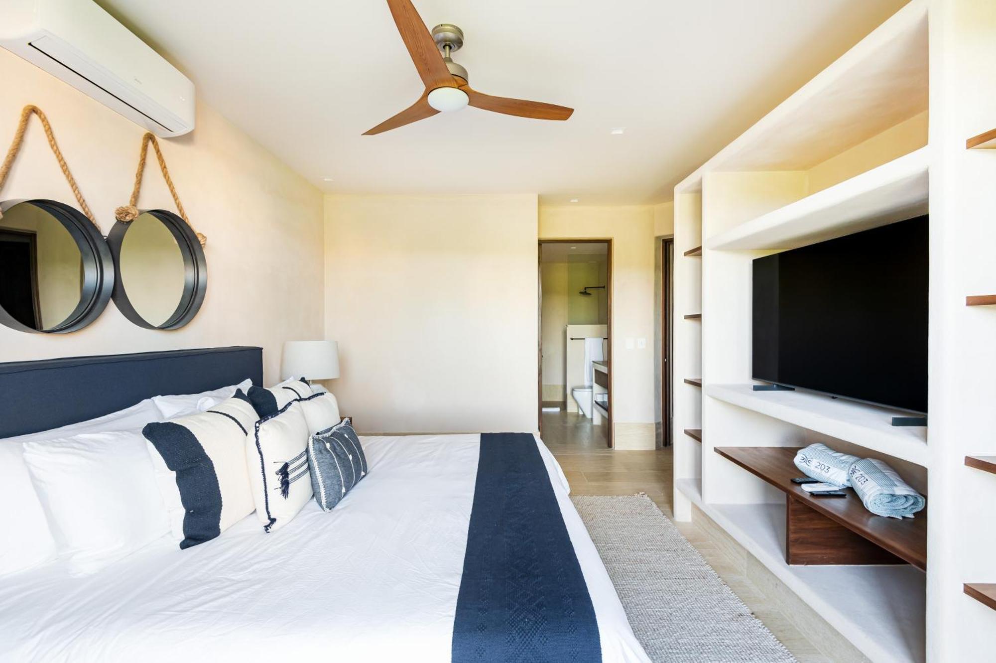 Artila Condos,