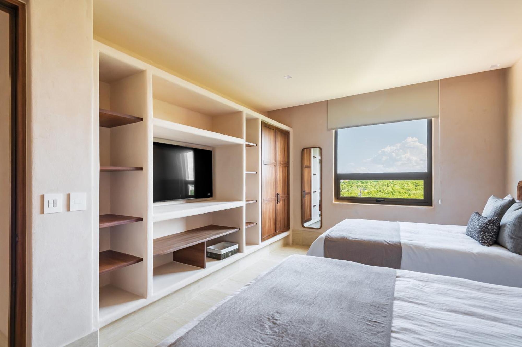 Artila Condos, Apartamento *