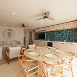 Artila Beach Condos, Isla Mujeres